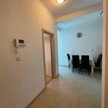 Arkadia Apartman Budva